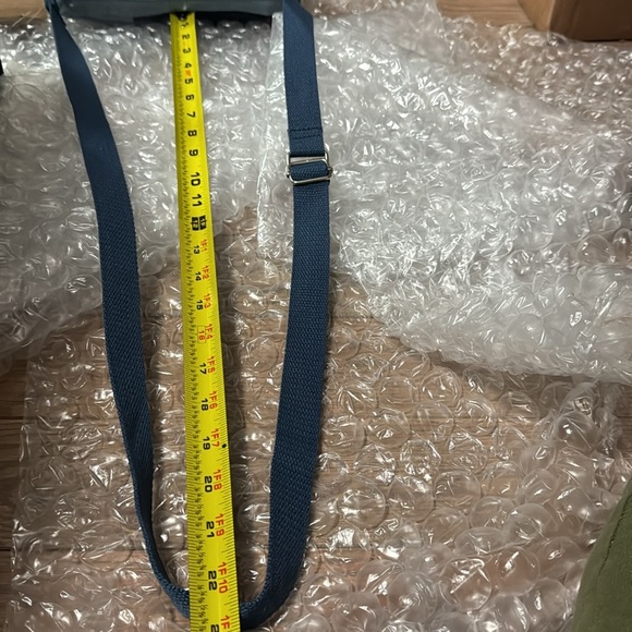 NWT light/dark denim patch Wild Fable crossbody purse using recycled materials. - Picture 7 of 8